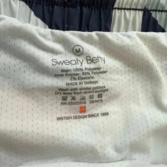 Sweaty Betty Running Yoga Shorts 2” Women’s Size Medium Elastic Waist Drawstring - Picture 5 of 13